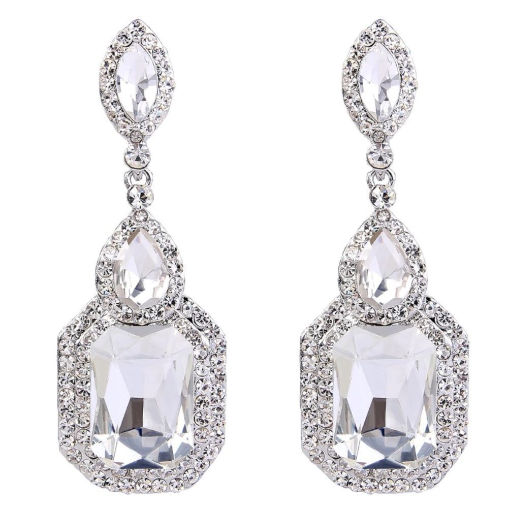 Elegant Silver Crystal Drop Earrings